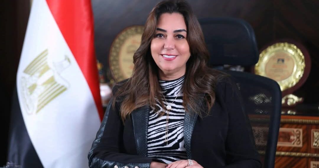 إقالة رئيس حي ثان المحلة وإحالته للتحقيق .. تفاصيل