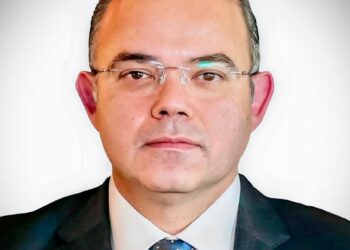 الرقابة المالية توافق لـ 3 شركات على مزاولة نشاط السمسرة في الأوراق المالية