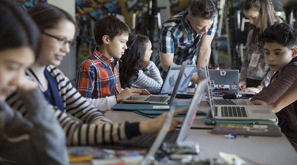 أرباح المصرية لنظم التعليم ترتفع لأكثر من 5.5 مليون خلال 6 أشهر