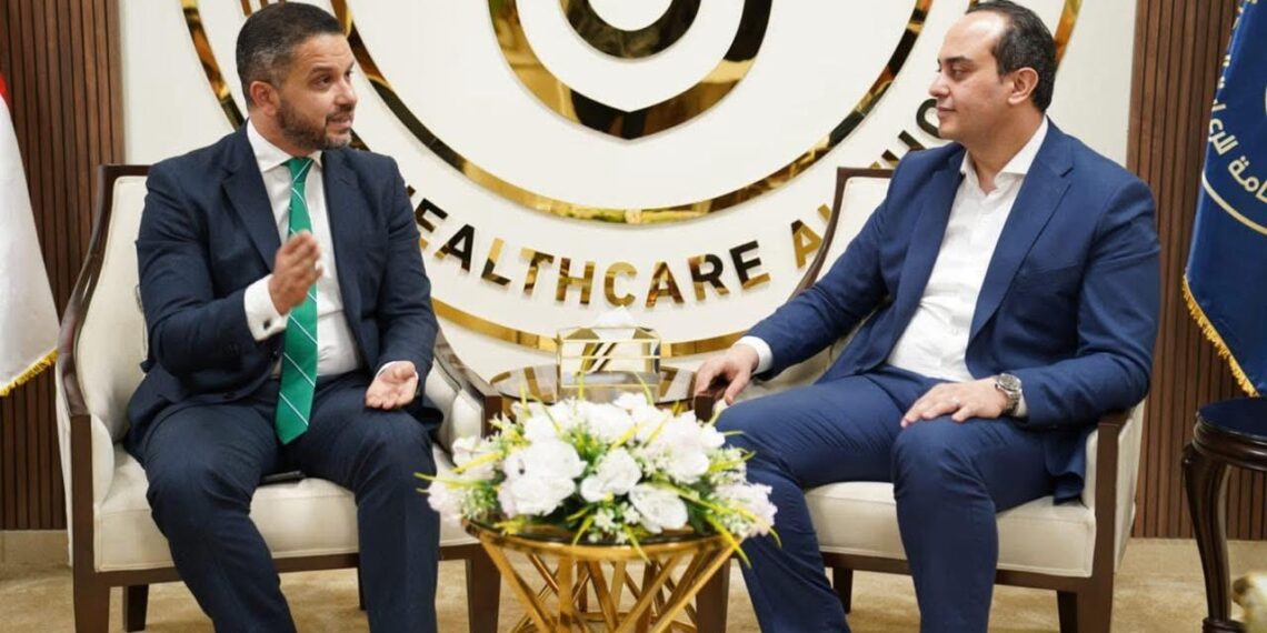” الرعاية الصحية” و”ساندوز مصر “يبحثان تطورات مشروعات توفير أدوية الأورام والعلاجات الحيوية