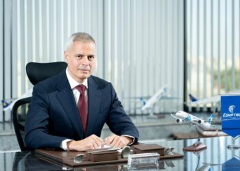 مصرللطيران تسير 205 رحلة جوية من الأراضي المقدسة إلي المطارات المصرية