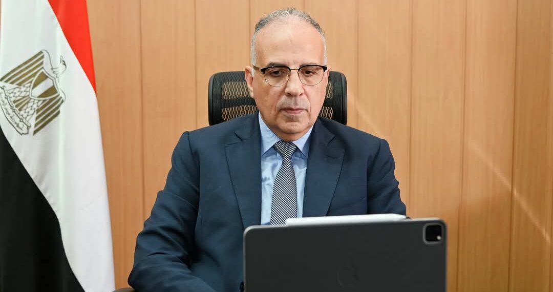 وزير الري يتابع استعدادات وجاهزية كافة أجهزة الوزارة خلال أجازة «عيد الفطر المبارك»