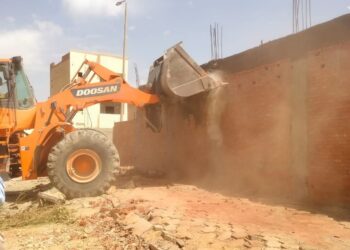 تنفيذ حملات إزالة لمخالفات بناء وتعديات بمدن الشروق وبدر وسوهاج الجديدة