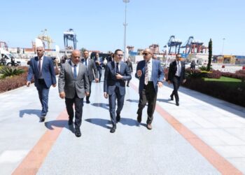 وزير الاستثمار يزور الإسكندرية ويتفقد عدد من الجهات المعنية بالرقابة الجمركية
