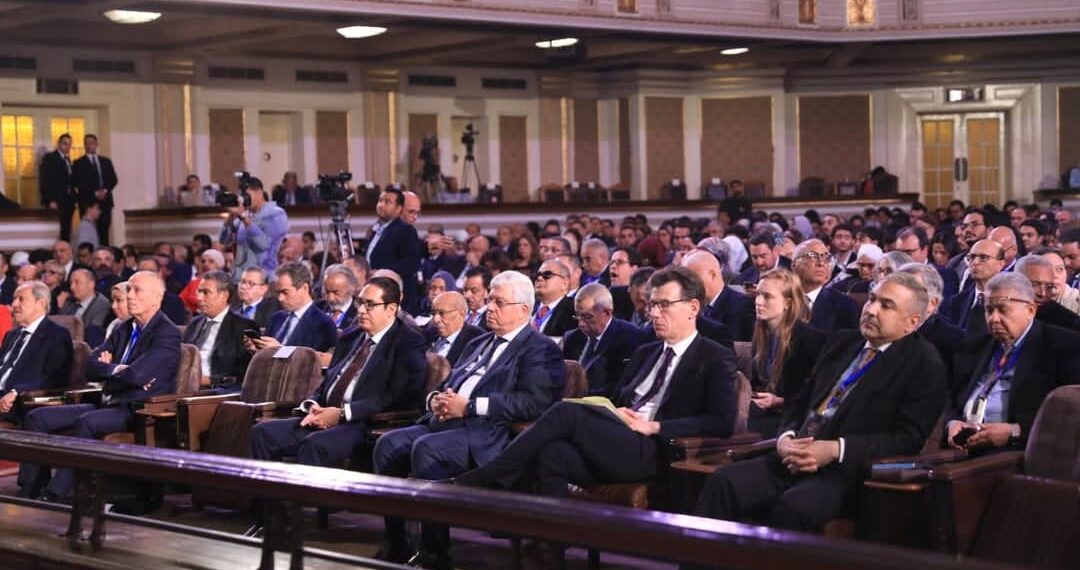 وزيرا التعليم العالي المصري والفرنسي يشهدان توقيع 42 بروتوكول تعاون بين الجامعات المصرية والفرنسية