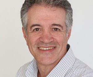 التدخين الإلكتروني بين القيود والتجارة غير المشروعة: هل تؤدي السياسات الصارمة إلى نتائج عكسية؟   