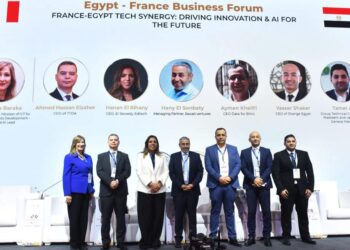 ياسر شاكر: زيارة ماكرون للقاهرة تعزز التعاون التكنولوجي والاستثمارات الرقمية في مصر   