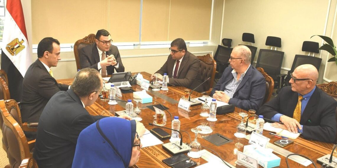 الإسكان” تتابع الموقف التنفيذي لمشروعات إحياء القاهرة الخديوية