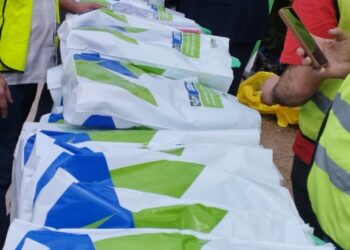 مؤسسة العربى تشارك 250 طفل احتفالات المحافظة بيوم اليتيم