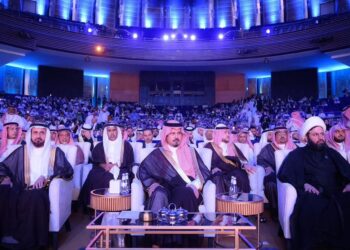 أمير منطقة المدينة المنورة يفتتح منتدى العمرة والزيارة في نسخته الثانية