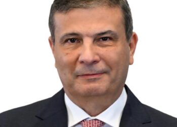 وزير الزراعة يوجه بمتابعة أعمال حصاد وتوريد محصول القمح     