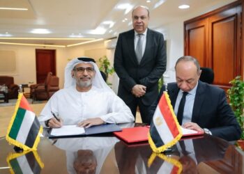 مصر والإمارات توقعان اتفاقية تبادل معرفي لتعزيز التعاون في الطيران المدني