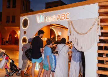 بنك ABC يحتفل مع عملائه بأعياد الربيع في الجونة   