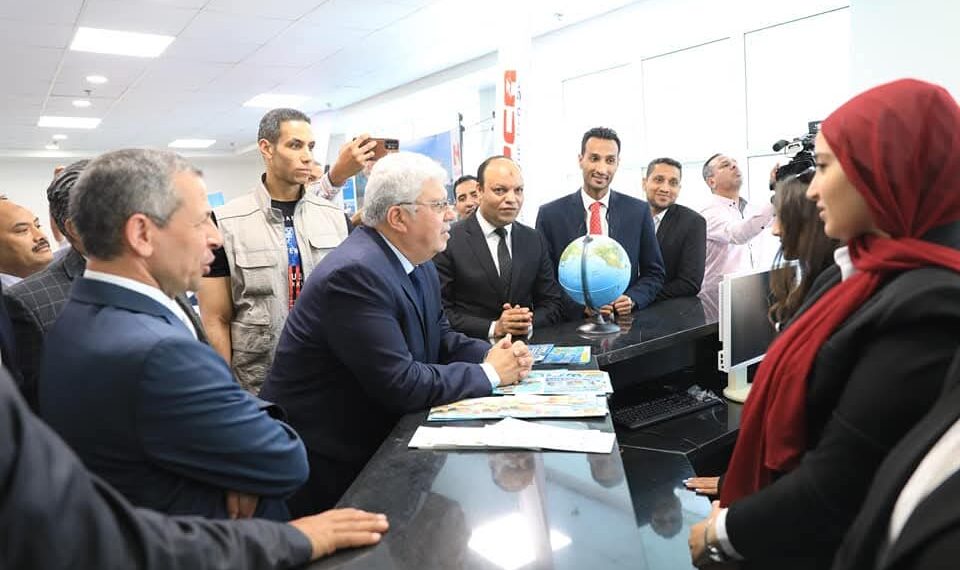 وزير التعليم العالي يفتتح كلية السياحة والفنادق بجامعة الغردقة