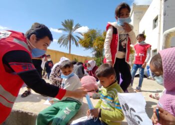 الهلال الأحمر المصري يحتفل بأسبوع التحصين العالمي 2025    