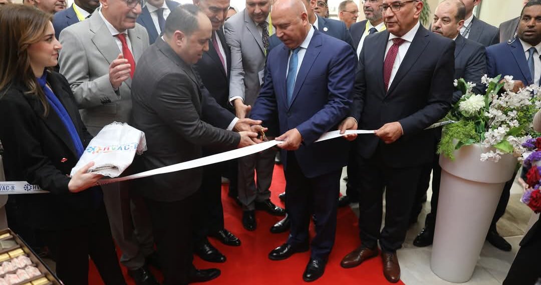 وزير الصناعة والنقل يفتتح المعرض الدولي التاسع للتبريد والتكييف والطاقة