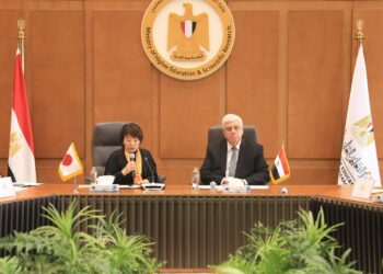 وزير التعليم العالي يبحث سبل التعاون مع وزيرة التعليم والثقافة اليابانية