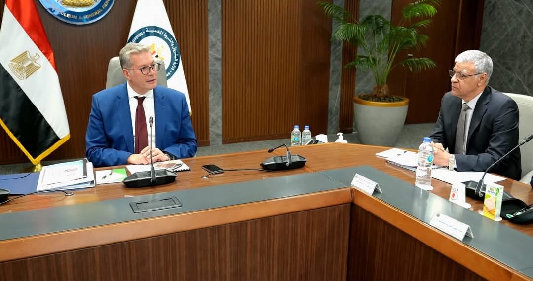 وزير البترول نستهدف تحويل مصر لمركز إقليمى للصناعات التعدينية