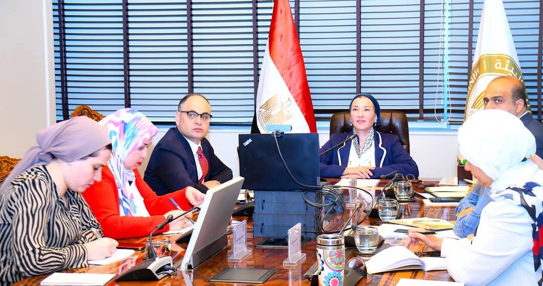 وزيرة البيئة ونظيرتها الفرنسية تناقشان تعزيز ملف مواجهة التلوث البلاستيكي