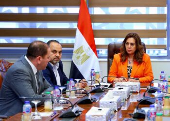 وزيرة التنمية المحلية تتابع الاستعدادات الخاصة بعقد مؤتمر المسئولية المجتمعية والسكن الكريم