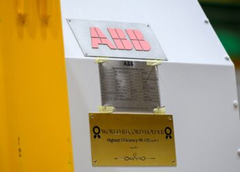 ABB تسجل رقماً قياسياً عالمياً جديداً في كفاءة الطاقة لمحركاتها الكهربائية