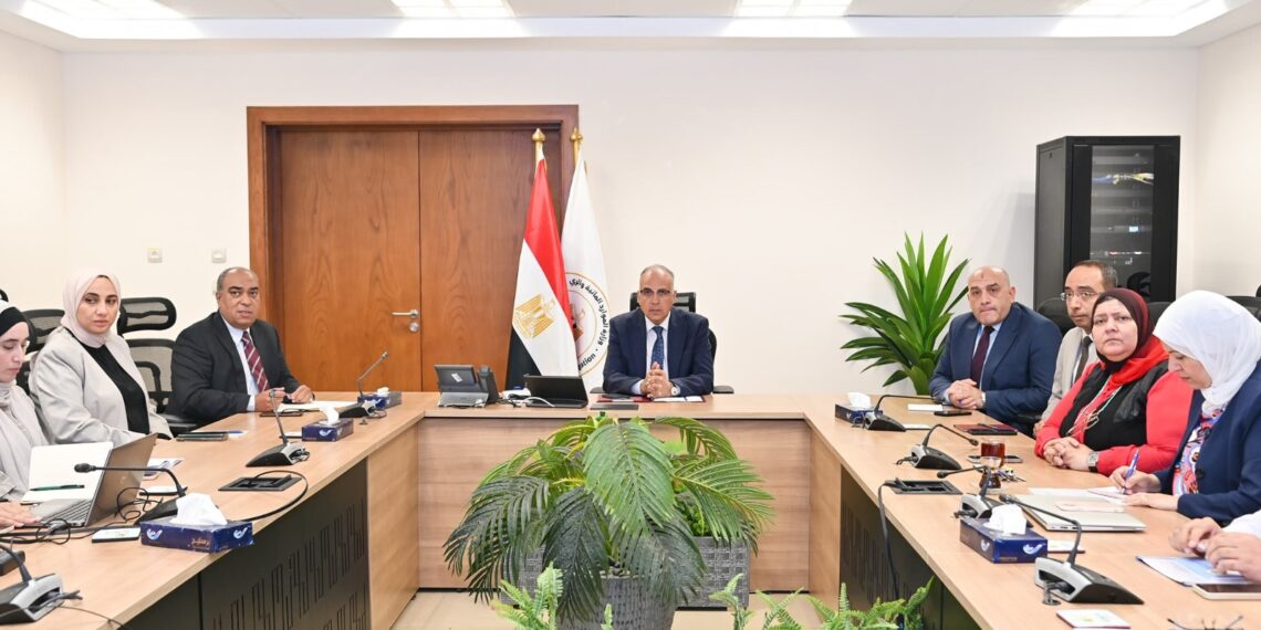 وزير الري يتابع الاستعدادات لعقد أسبوع القاهرة الثامن للمياه
