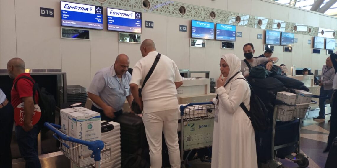 مصر للطيران تسير 9 رحلات غدًا لعودة الحجاج من جدة إلى القاهرة