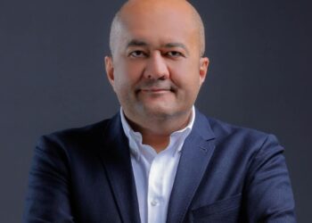 من هو جون سعد الرئيس التنفيذي الجديد لمجموعة كونتكت المالية القابضة؟