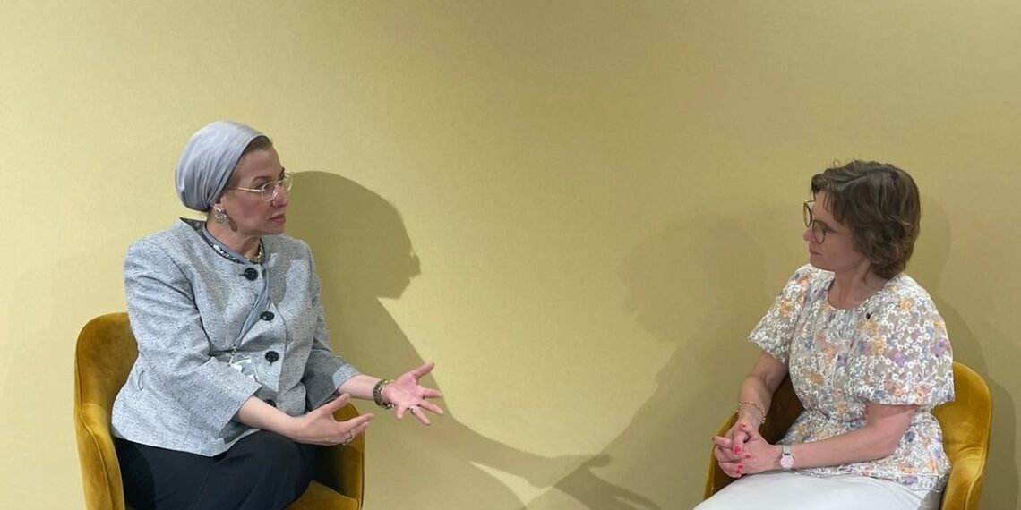 وزيرة البيئة تبحث مع الاتحاد الأوروبي تطورات معاهدة التلوث البلاستيكي