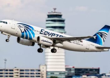 مصر للطيران تُعلن تعليق رحلاتها إلى بيروت وعمّان وبغداد وأربيل