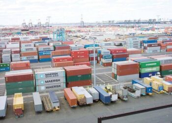 القناة للتوكيلات: تعديل مدة تعاقد تشغيل ساحتين في ميناء سفاجا لـ10 سنوات