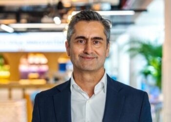 فيزا تُعين طارق محمود رئيساً إقليميًا لمنطقة وسط وشرق أوروبا والشرق الأوسط وأفريقيا