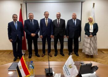 وزير الزراعة الصربي يزور البنك الزراعي المصري ويشيد بدوره في دعم التنمية الزراعية