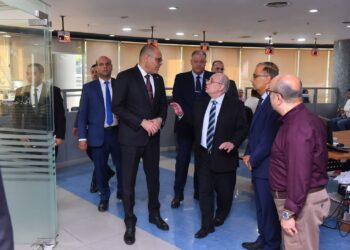 توسيع قاعدة بيانات العمالة غير المنتظمة وعمال التراحيل للدعم والحماية