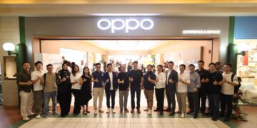 OPPO تفتتح أول متجر Experience and Service Store في مصر 