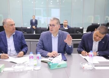 البترول: بدء ضخ الغاز تدريجيًا للمصانع واستقرار إمدادات الكهرباء