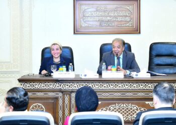 وزيرة البيئة: مصر في صدارة دول القارة بمواجهة التصحر وابتكار الحلول البيئية