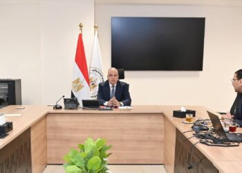 وزير الري يتابع إجراءات تأسيس متحف للري بمبنى الوزارة