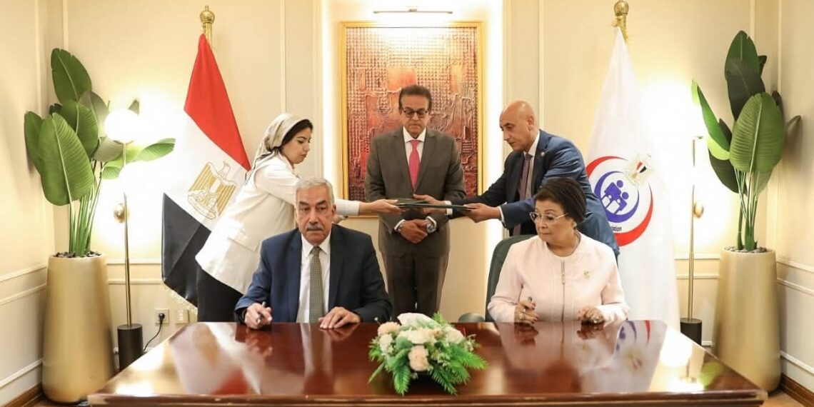 وزير الصحة يشهد توقيع بروتوكول مع غرفة مقدمي الرعاية الصحية بالقطاع الخاص