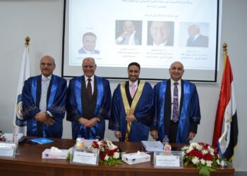 رسالة دكتوراه تناقش العلاقة بين طرق التقييم والتنبؤ بأسعار الأسهم في البورصة المصرية