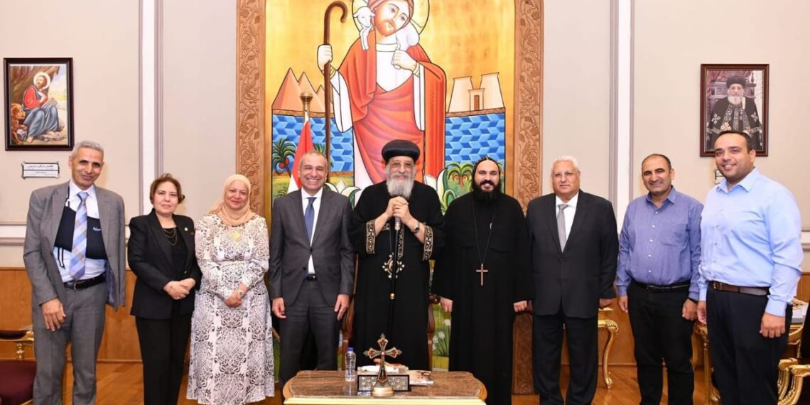رئيس البنك الزراعي يلتقي قداسة البابا تواضروس الثاني