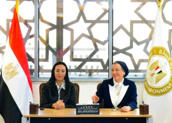 البيئة والتضامن تتعاونان مع الهلال الأحمر لإدارة المخلفات وتعزيز الاستدامة