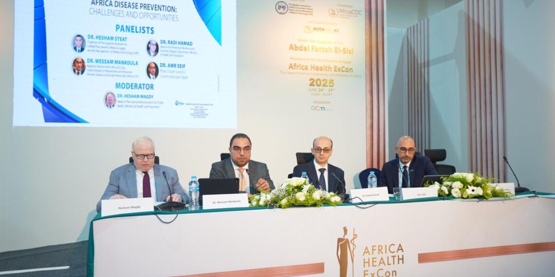 الصحة وفايزر وAfrica CDC يبحثون تعزيز الوقاية من الأمراض في إفريقيا