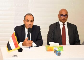 وزير الخارجية والهجرة يلتقي بأعضاء الجالية المصرية في بوركينا فاسو