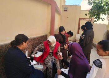 حملة «100 يوم صحة» تقدم 15 مليون و128 ألف خدمة طبية مجانية خلال عشرة أيام