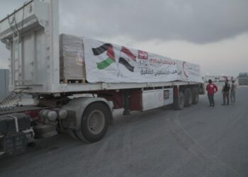 انطلاق ثالث قوافل «زاد العزة» من المساعدات الغذائية والطبية العاجلة إلى غزة