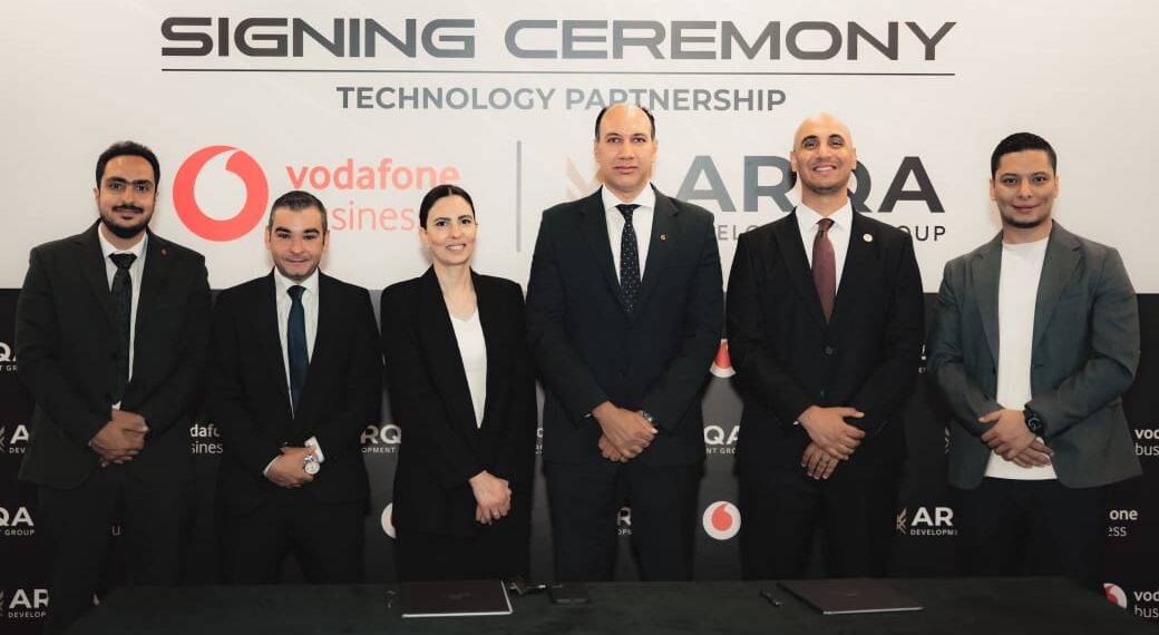 شراكة تكنولوجية بين «أرقى» و«ڤودافون بيزنس» لتطوير البنية الذكية في مول Annex26