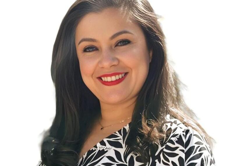 دموعه مش ضعف.. ودموعها مش عار