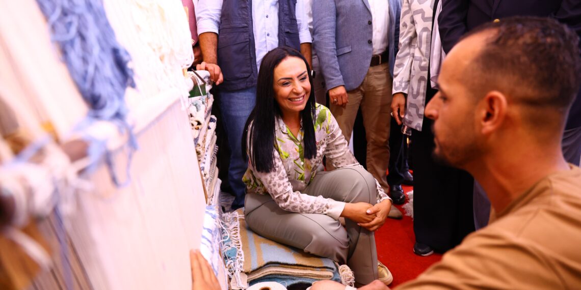 وزيرة التضامن تتفقد أروقة ديارنا بالساحل الشمالي بحضور محافظ مطروح