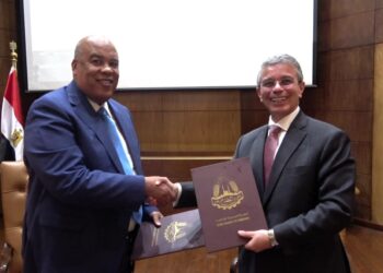 بروتوكول تعاون بين «الجمارك» والغرفة التجارية بالقاهرة لتيسير الإجراءات الجمركية